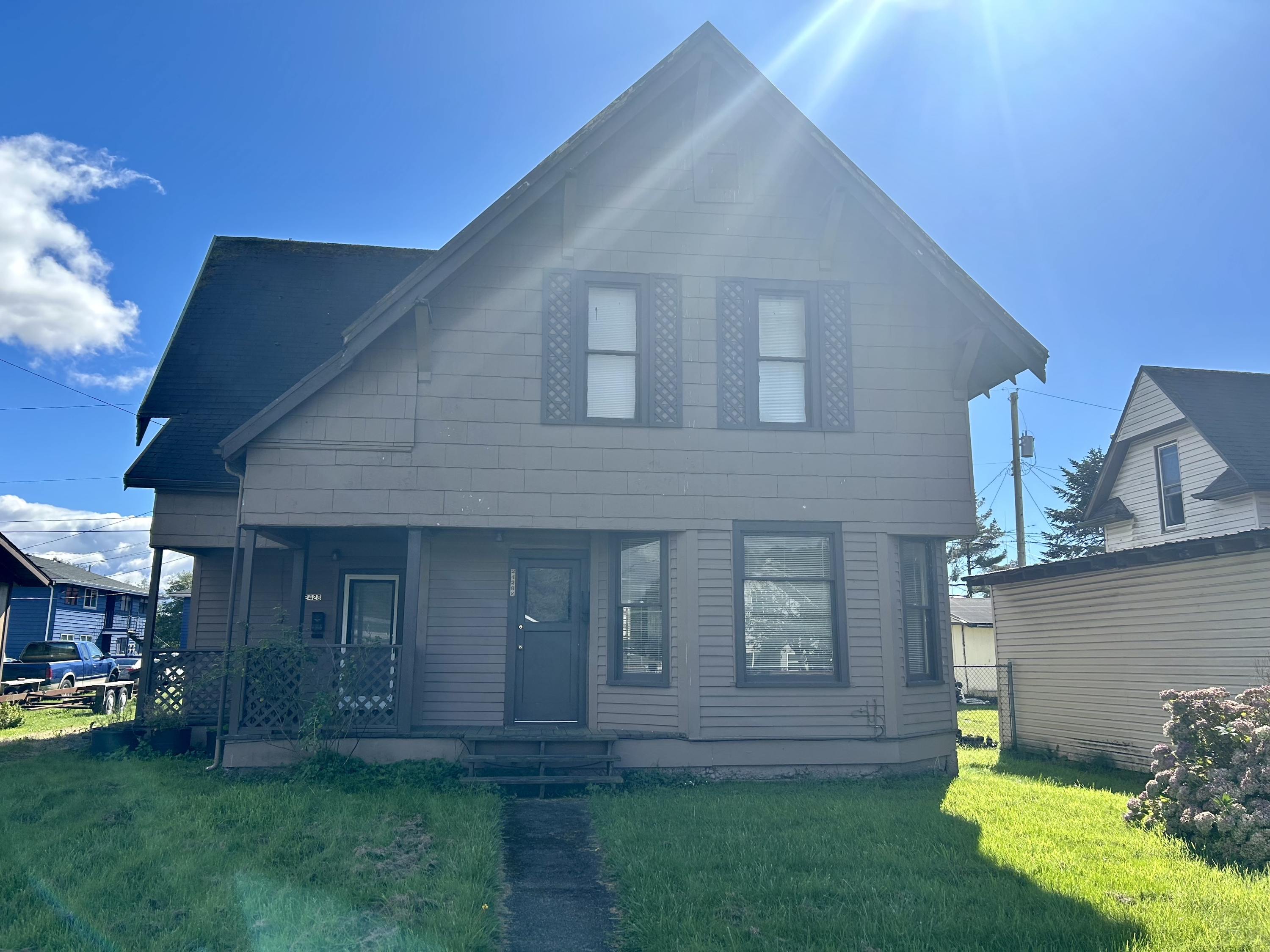 2428 Pacific Avenue - 1